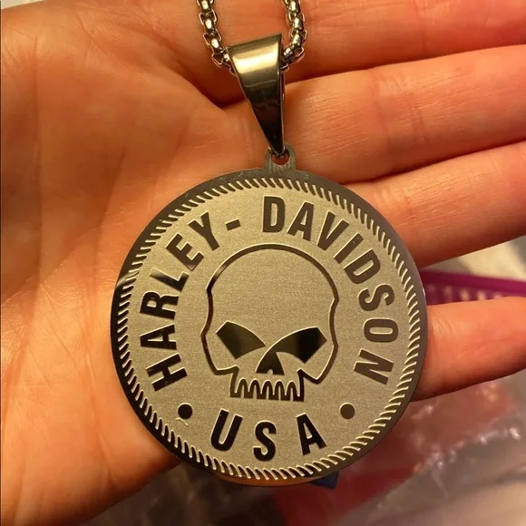 Limited! Skull HD Necklace - Picture 3 of 5